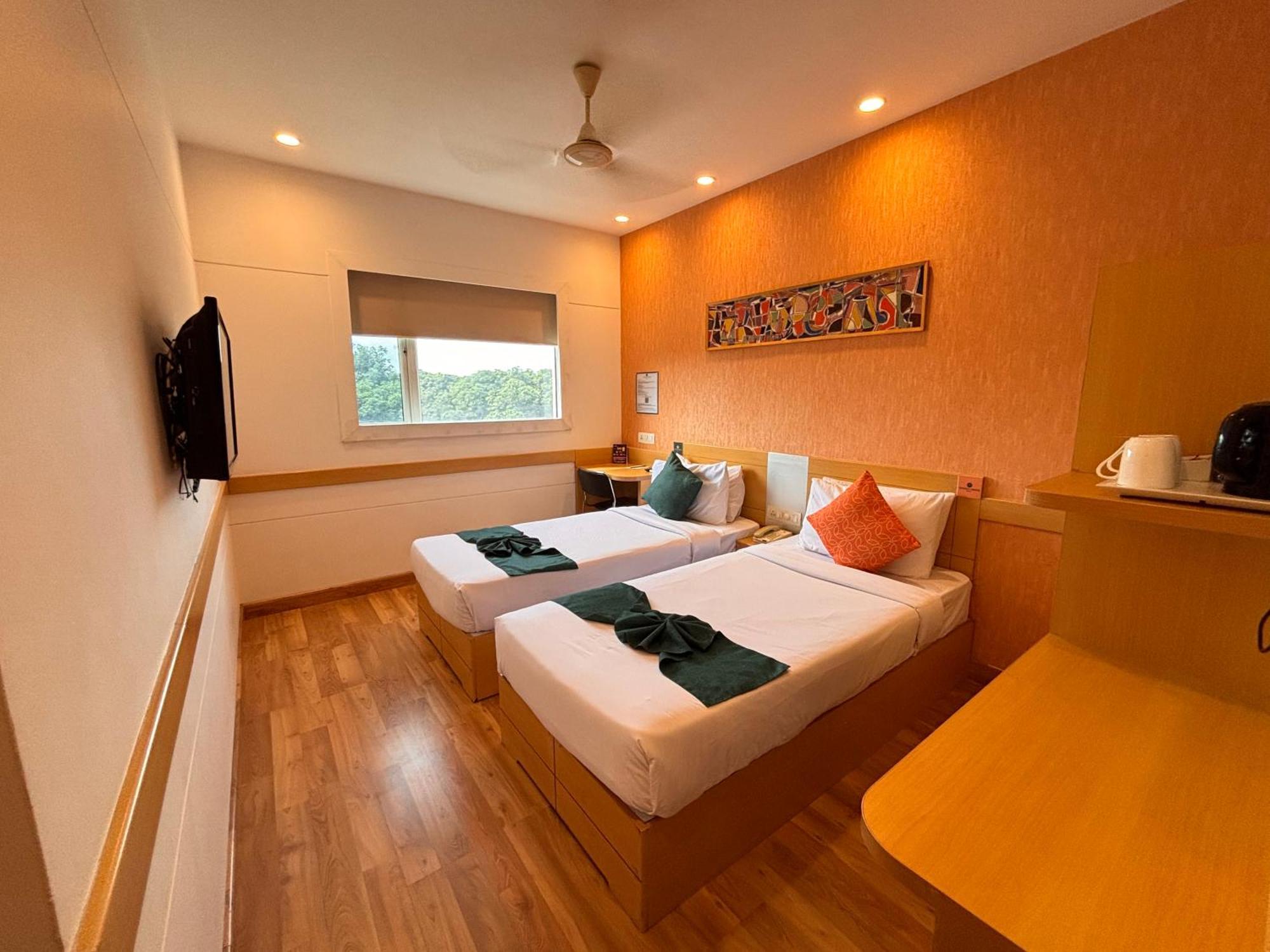 Premium Grove View Twin Bed